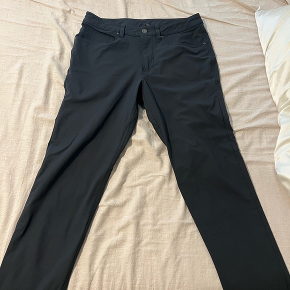 Men’s Lululemon ABC Pants - Picture 1 of 2